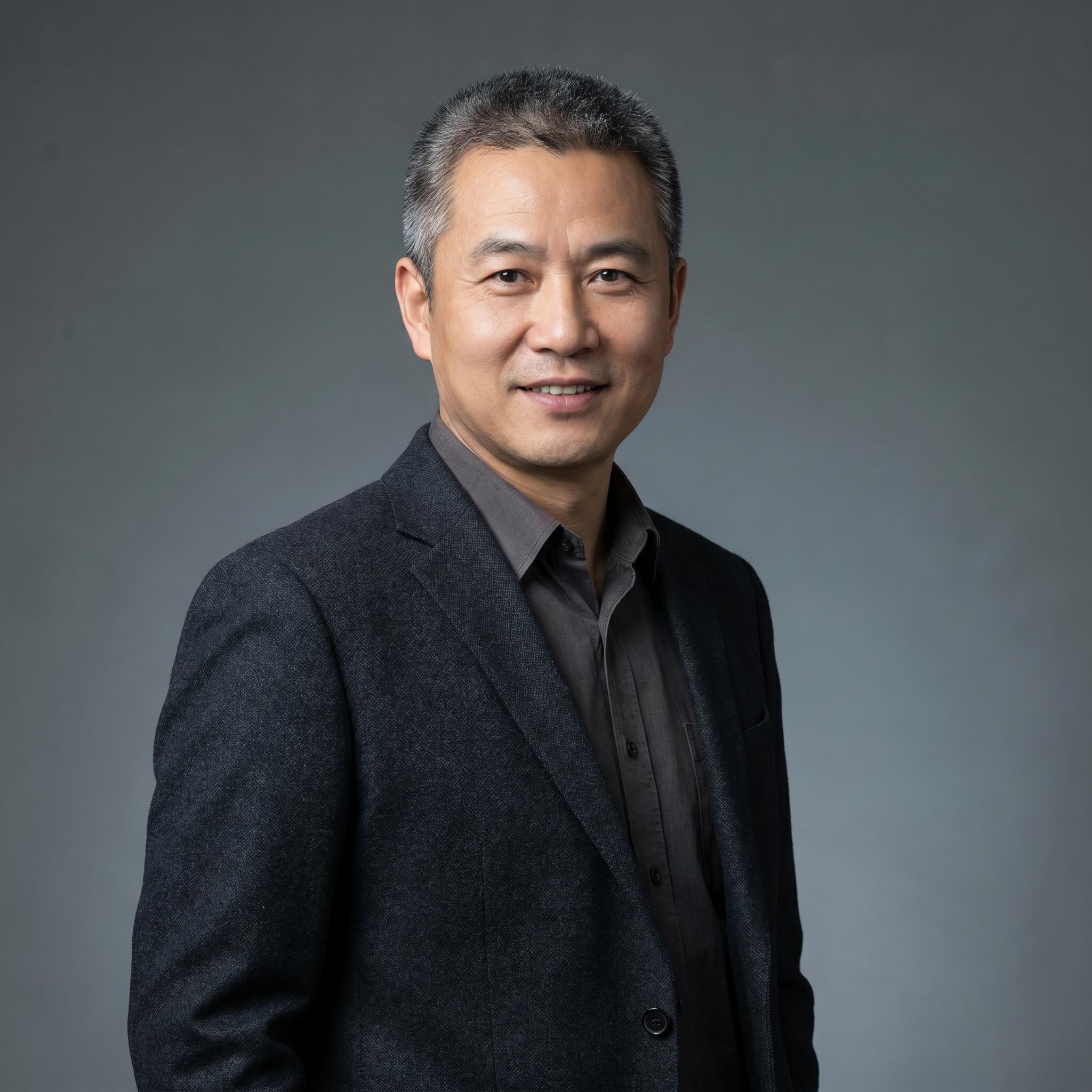 户外露出导演陈明远